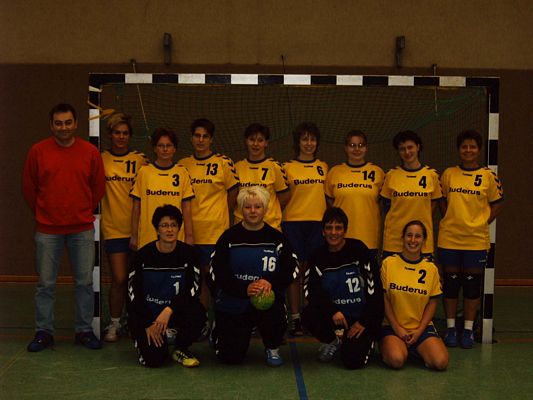 2004-2005 Damen1